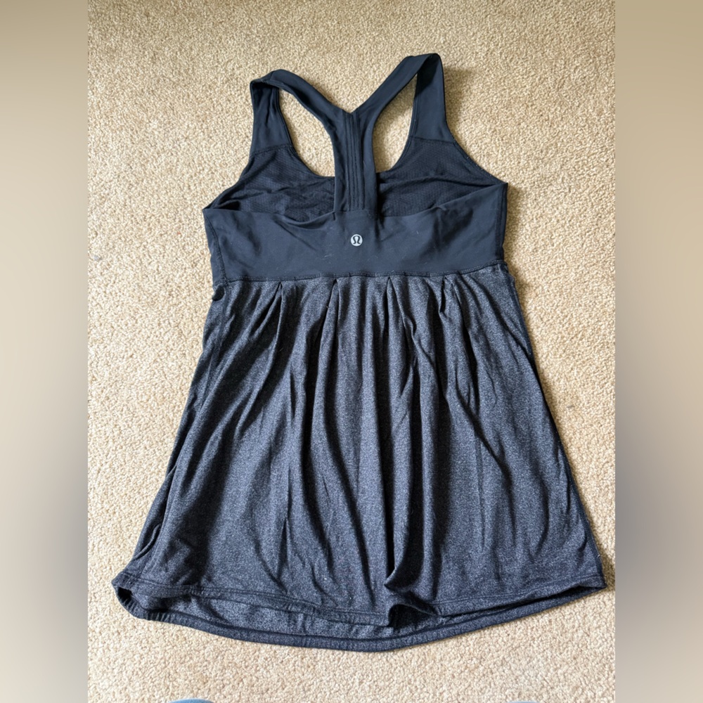 Black and Gray Lululemon Athletic Tank Top size 6 - Picture 2 of 2